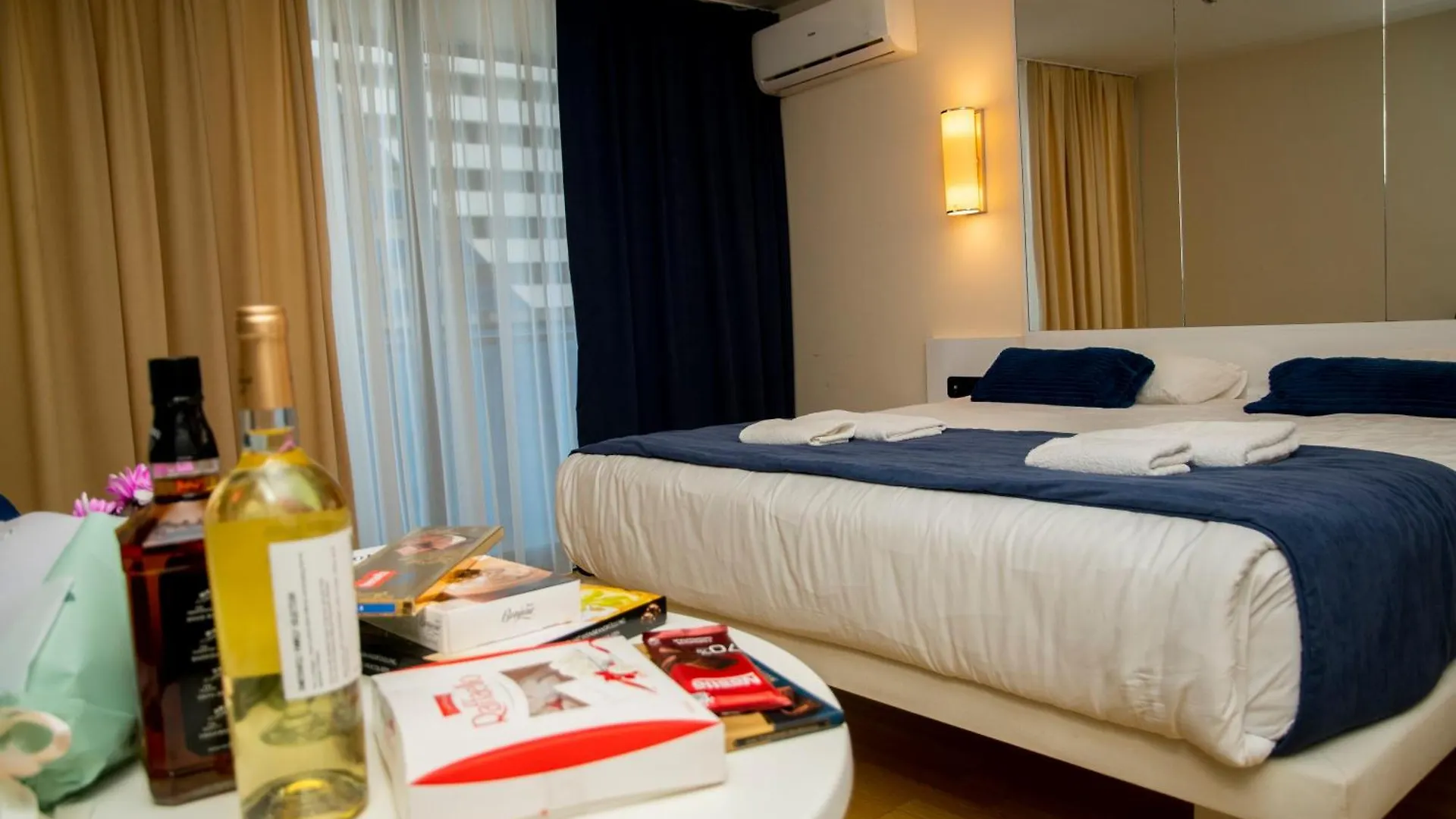 ***** Hotel Beautiful Apartments Near The Sea - Orbi City N8 Batumi Georgia