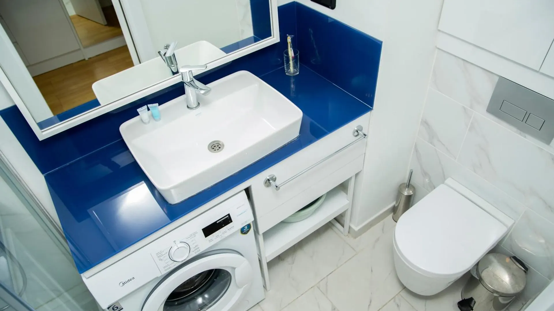 Beautiful Apartments Near The Sea - Orbi City N8 Batumi Hotel